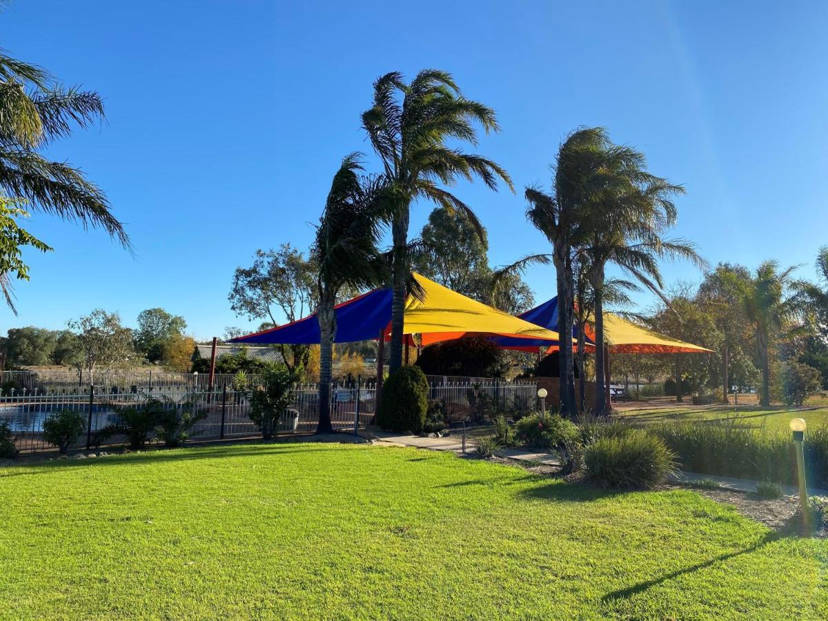 Paradise Lakes Motel Shepparton Extérieur photo